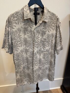 Tasso Elba Beige and Black Short-Sleeve Button-Up Shirt